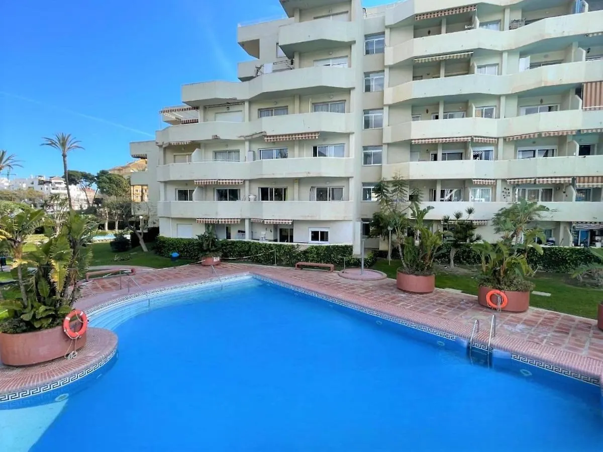 Belvilla By Oyo Apartment In Benalma¡Dena Benalmádena