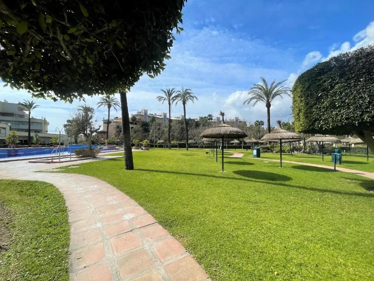 Belvilla By Oyo Apartment In Benalma¡Dena Benalmádena 0*,